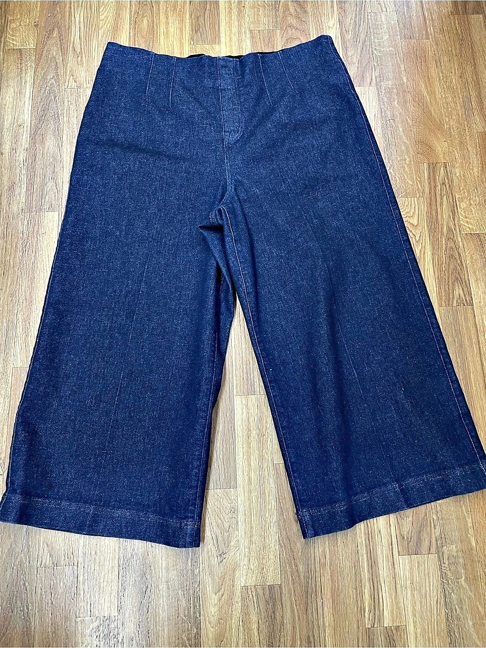 SPANX SPANXshape EveryWear Pull-On Cropped Wide Leg Jeans Cropped Wide Leg Jeans